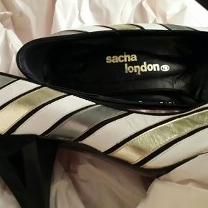 Ladies 5-1/2 B Designer 3" high heel